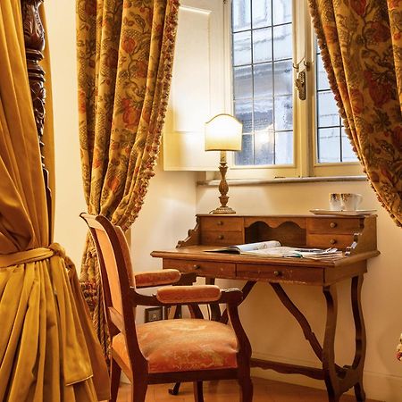 Apartament Residenza Sinibaldi - XVII Century Experience Rzym Zewnętrze zdjęcie